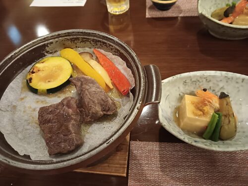 昭和館の夕食山形牛